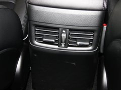 2010款 2.4 CVT 两驱豪华型