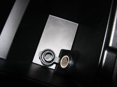 2010款 2.4 CVT 两驱豪华型