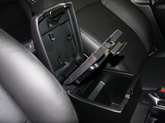2010款 2.4 CVT 两驱豪华型