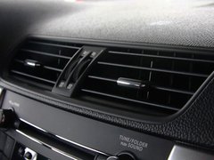 2010款 2.4 CVT 两驱豪华型