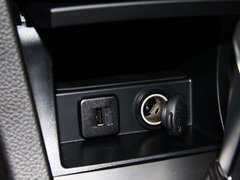 2010款 2.4 CVT 两驱豪华型