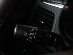 2010款 2.4 CVT 兩驅(qū)豪華型