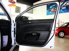 2010款 2.4 CVT 两驱豪华型