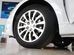 2010款 2.4 CVT 两驱豪华型