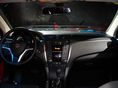 2010款 2.4 CVT 两驱豪华型