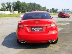 2010款 2.4 CVT 两驱豪华型