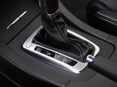 2010款 2.4 CVT 兩驅(qū)豪華型