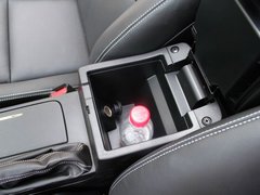2010款 2.4 CVT 两驱豪华型