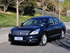 2010款 2.4 CVT 两驱豪华型