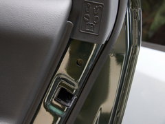 2010款 3.2L 自动 HSE汽油款