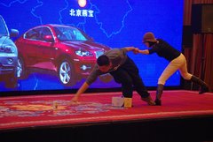 2010款 325i 2.5L 时尚型