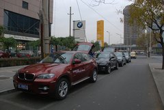 2010款 325i 2.5L 时尚型