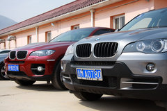 2010款 325i 2.5L 时尚型