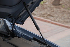 2010款 325i 2.5L 时尚型