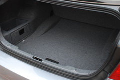 2010款 325i 2.5L 时尚型