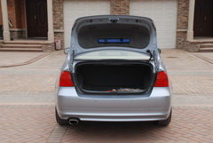 2010款 325i 2.5L 时尚型