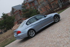 2010款 325i 2.5L 时尚型