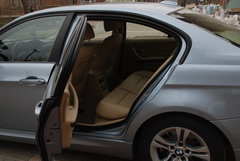 2010款 325i 2.5L 时尚型