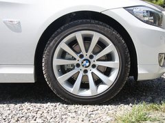 2010款 325i 2.5L 时尚型