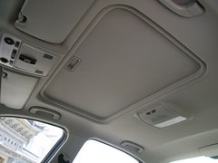 2010款 325i 2.5L 时尚型
