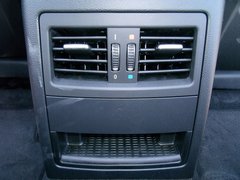 2010款 325i 2.5L 时尚型