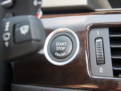 2010款 325i 2.5L 时尚型
