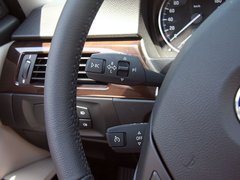 2010款 325i 2.5L 时尚型