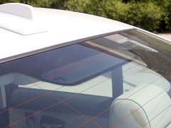 2010款 325i 2.5L 时尚型