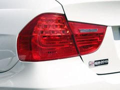 2010款 325i 2.5L 时尚型