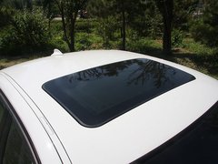 2010款 325i 2.5L 时尚型