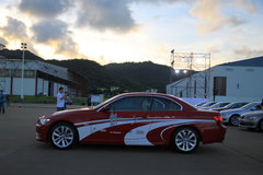 2010款 325i 2.5L 时尚型