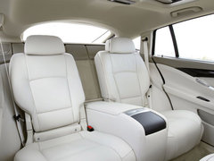 2010款 523Li 2.5L 标准型