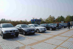 2010款 523Li 2.5L 标准型