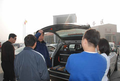 2010款 523Li 2.5L 标准型