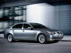 2010款 523Li 2.5L 标准型