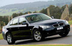 2010款 523Li 2.5L 标准型