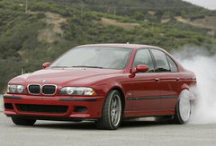 2010款 523Li 2.5L 标准型