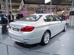 2010款 523Li 2.5L 标准型