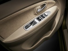 2009款 1.5L 自动 豪华型 5座 国四