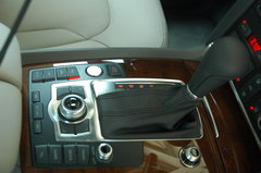 2010款 3.6L 基本型 7座