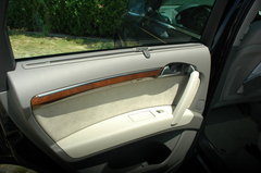 2010款 3.6L 基本型 7座