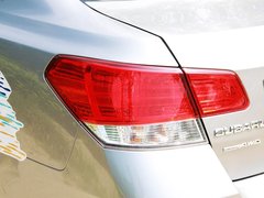 2010款 2.0L CVT 豪华版