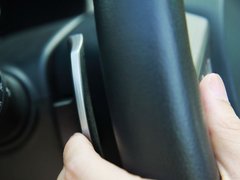 2010款 2.0L CVT 豪华版