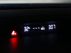 2010款 2.0L CVT 豪华版