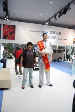 2010款 三廂 2.0L 自動(dòng) 舒適版