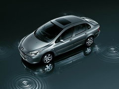 2010款 三厢 2.0L 自动 舒适版