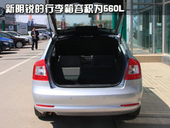 2010款 三厢 2.0L 自动 舒适版
