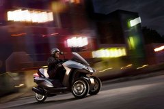 2010款 三厢 2.0L 自动 舒适版