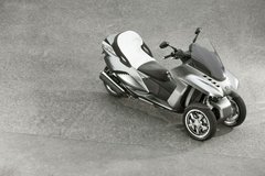 2010款 三厢 2.0L 自动 舒适版