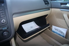 2010款 1.8T 自动 冠军版